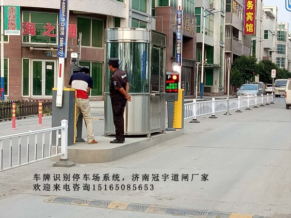 高密安丘車輛進(jìn)出識(shí)別系統(tǒng)，濟(jì)南冠宇道閘