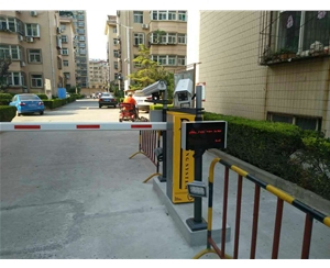 濟(jì)寧梁山車(chē)牌識(shí)別價(jià)格，哪家做車(chē)牌識(shí)別道閘